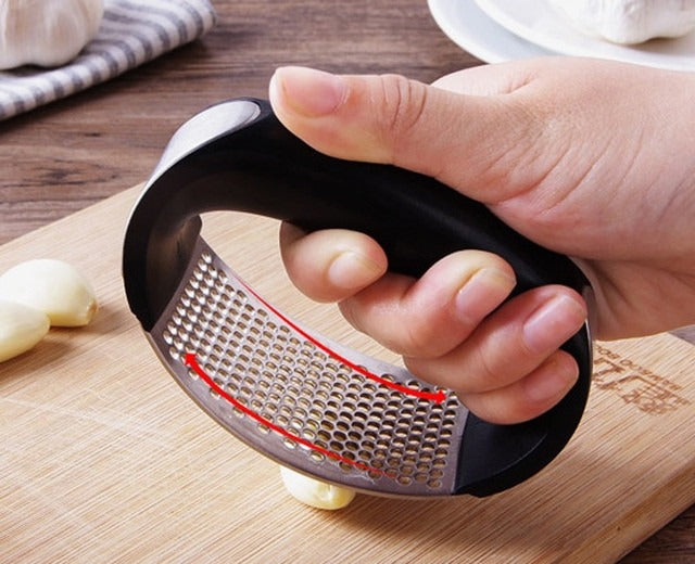 Manual Garlic Press Rocker with Handle – Stainless Steel Garlic Crusher, Squeezer, Slicer & Mincer