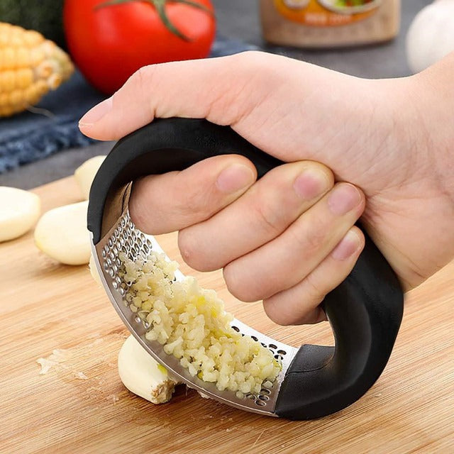 Manual Garlic Press Rocker with Handle – Stainless Steel Garlic Crusher, Squeezer, Slicer & Mincer